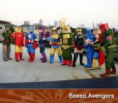 avengers-cosplay-box-avengers.jpg